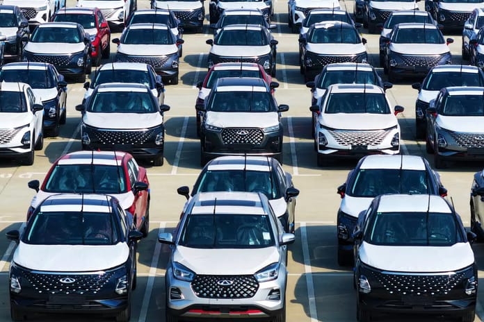 Çinli markaların satışları ek vergiyle sert düşüş yaşıyor: Pazar payı yüzde 4,44