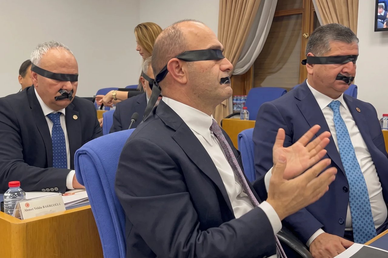 Halk TV'ye kayyum kararına Yeni Partililerin tepkisi