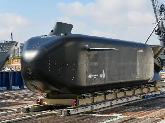 Avustralya, 1,1 milyar dolarlık anlaşma kapsamında "Ghost Shark" otonom denizaltı filosu kuruyor