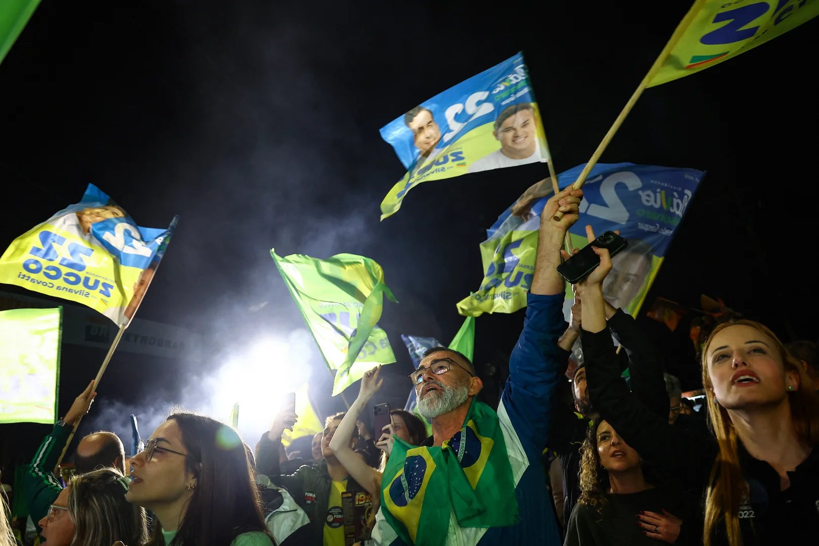 Bolsonaro Leads Lula As Brazil Heads to Runoff