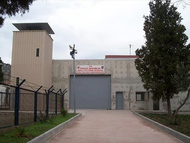 AK Parti'den kritik toplantı: İmralı ziyareti oylanıyor