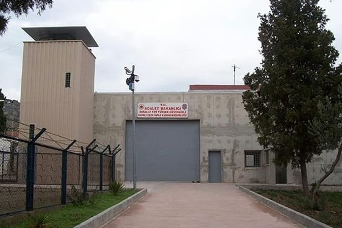 AK Parti'den kritik toplantı: İmralı ziyareti oylanıyor