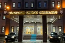 Valilik açıkladı: Diyarbakır'da emniyet binasına EYP'li saldırı! 
