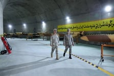 İran, yer altı İHA üssünün görüntülerini paylaştı