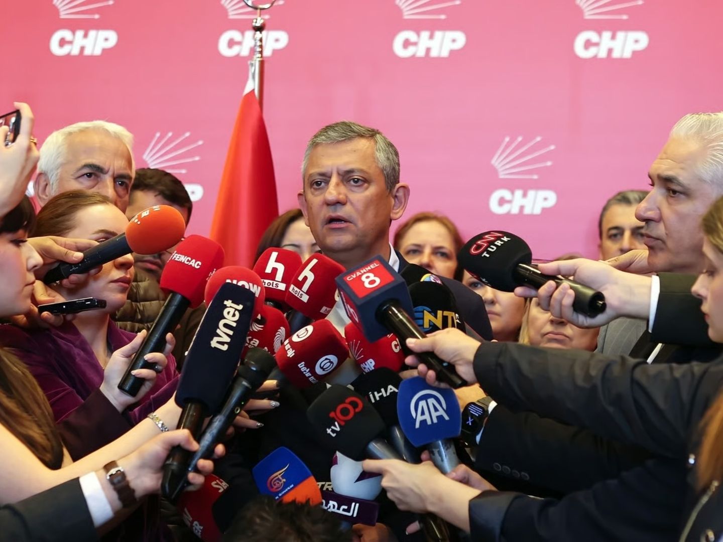 Ankara kulislerini karıştıran iddia! “İnkar etmesinler yeni parti kuruyorlar”