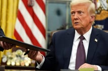 Trump Microsoft’un küresel ilişkiler başkanı Lisa Monaco’nun kovulmasını istedi