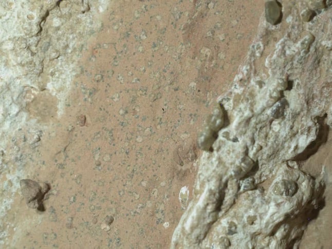 Mars'ta yaşam izleri bulundu