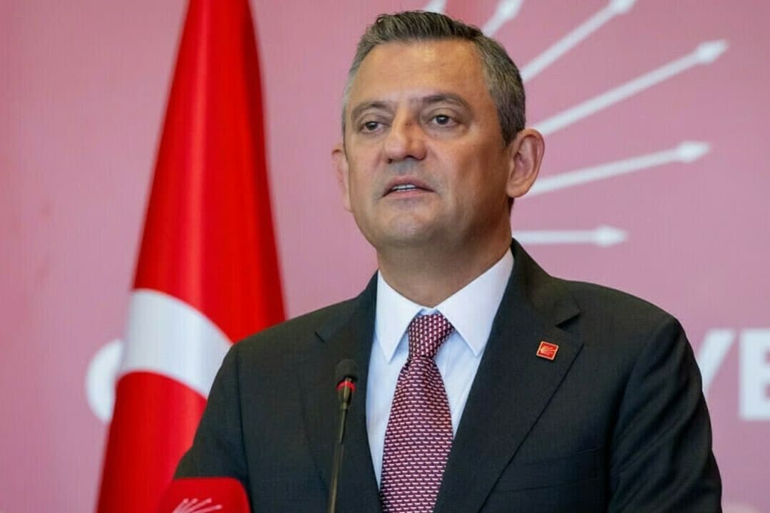 Özgür Özel komisyon kararını açıkladı