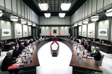 Beştepe'de kritik Kabine Toplantısı: Dış politika, okul saldırıları ve Gülistan Doku dosyası masada