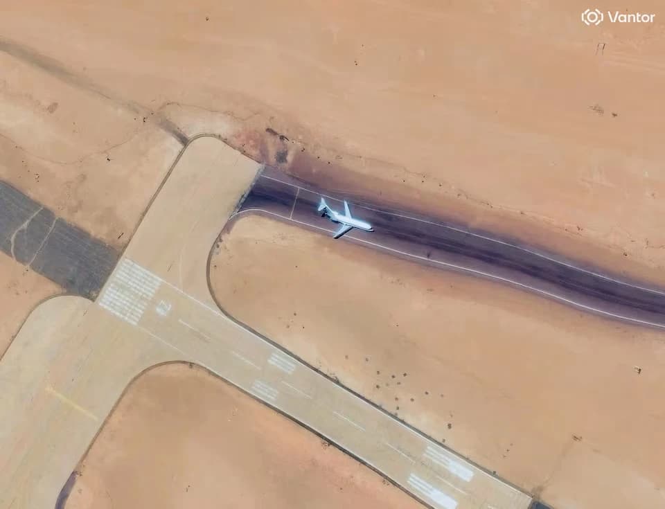 Reuters'ın izini sürdüğü Boeing 727 - Reuters