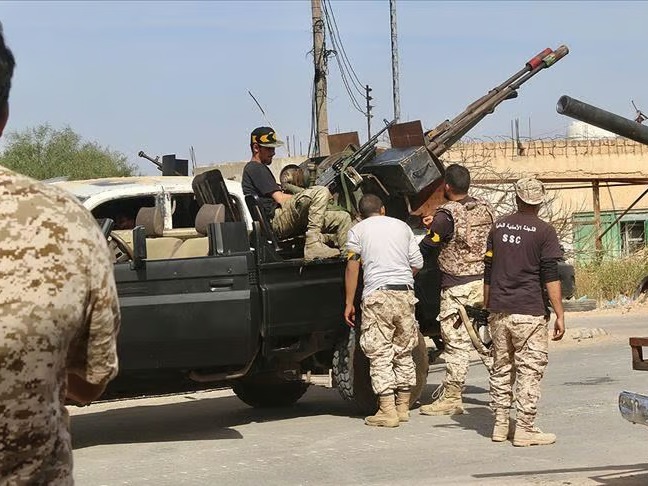 Libya'nın başkentinde yoğun çatışmalar yaşandı