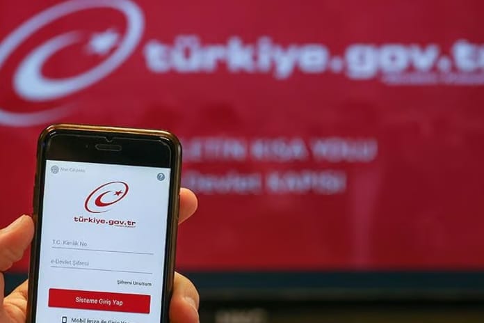 E devlet çöktü mü? www.turkiye.gov.tr - E-Devlet ne zaman düzelecek, neden açılmıyor?