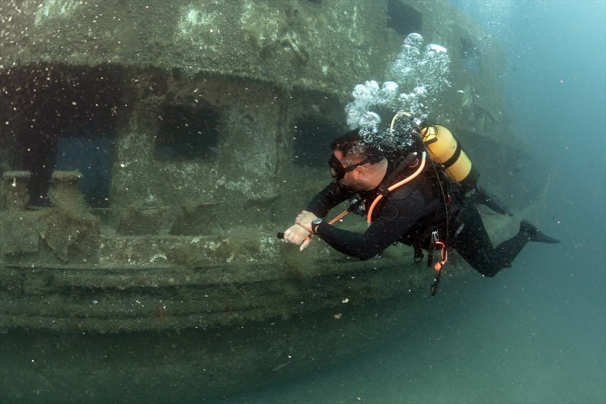 Denizin altındaki dünya Karaburun'da keşfediliyor