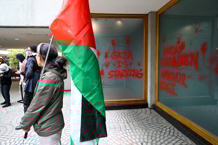 Ayşenur İzgi vurgusu