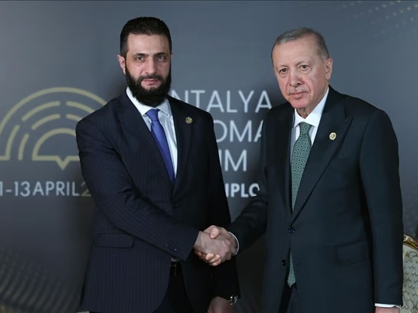 Şaraa'ya suikast girişimlerini Türk istihbaratı engelledi