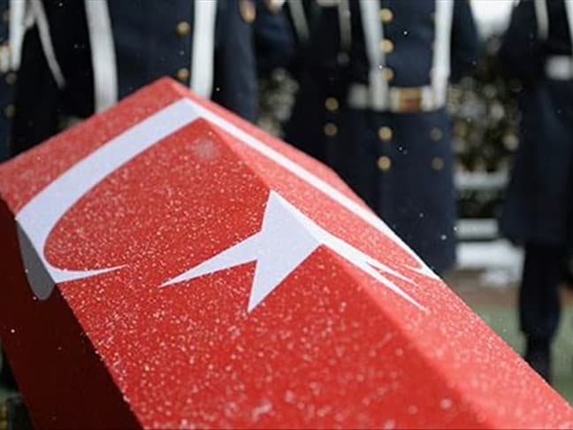 ŞEHİTLERİMİZ VAR