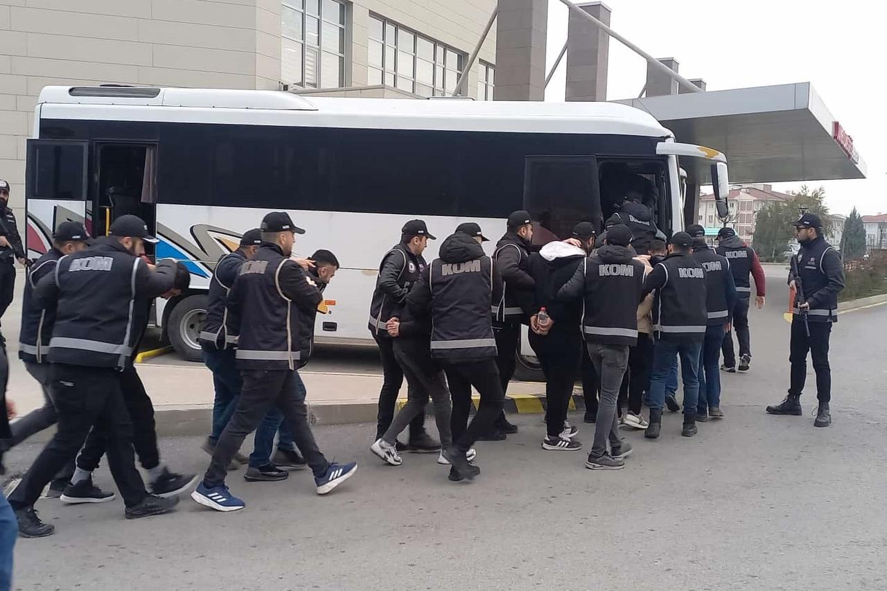 Sarıyer ve Şişli Belediyelerine DHKP-C operasyonu