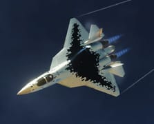 Rusya’dan Hindistan’a iki aşamalı savaş uçağı teklifi