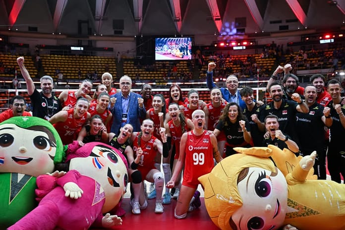 Final için iki Türk taraf karşı karşıya: Filenin Sultanları, Ferhat Akbaş yönetimindeki Japonya ile kapışacak