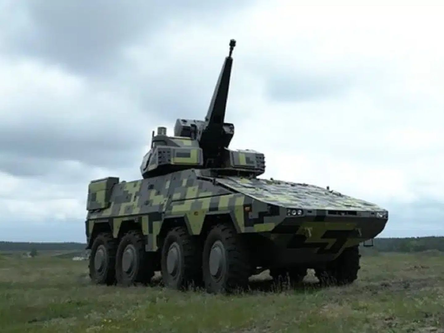 Suudi Arabistan, artan İHA tehditlerine karşı Rheinmetall Skyranger 30 sistemini inceliyor