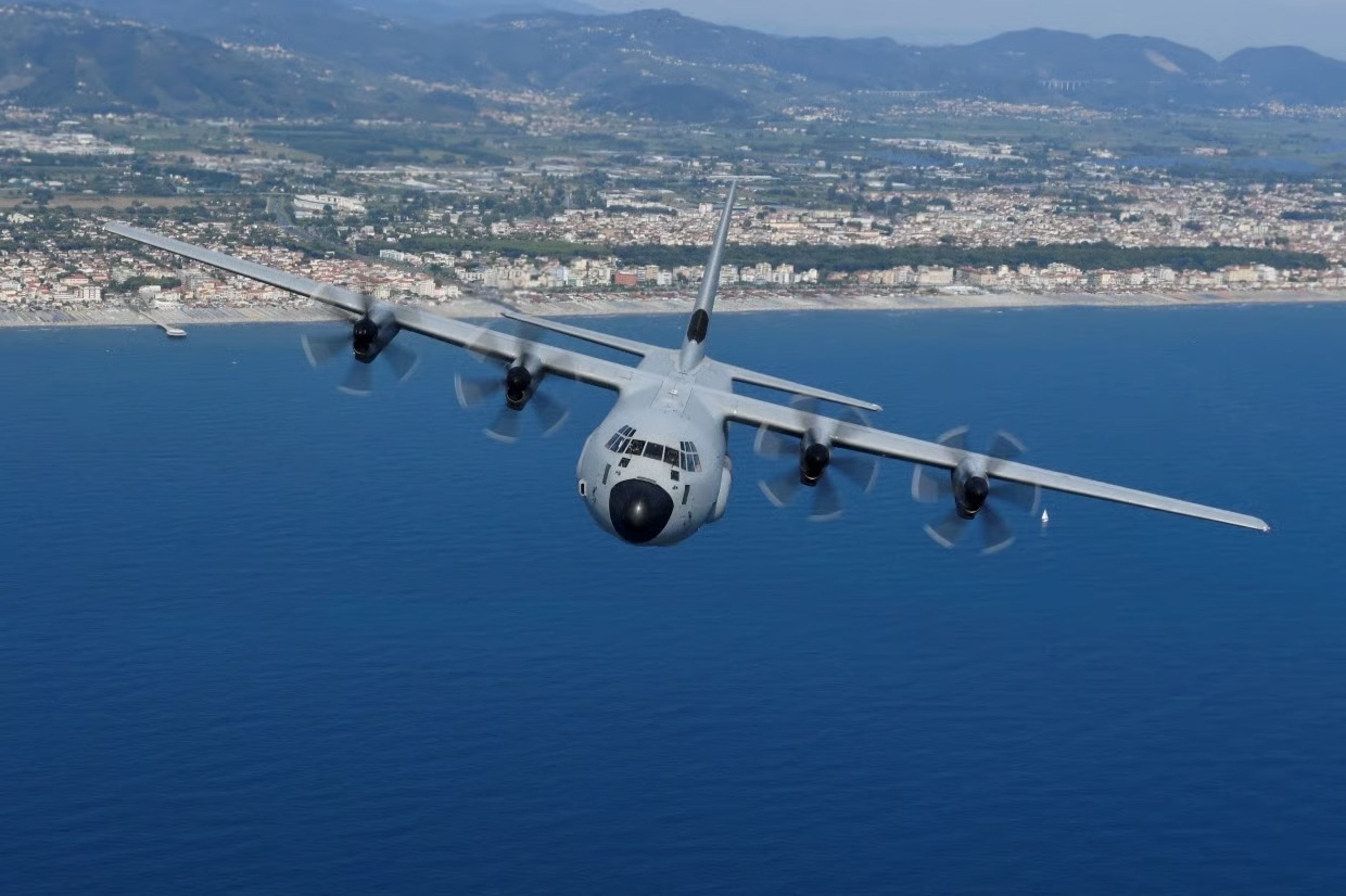 Kanada, CC-130J Hercules filosu için 1,15 milyar dolarlık modernizasyon programı başlattı
