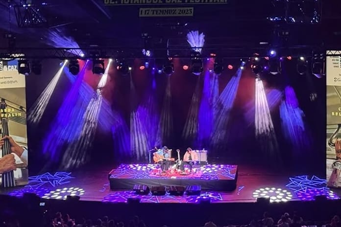 Hermanos Gutiérrez rüzgarı Harbiye'de esti: "Bu akşam için çok minnettarız"