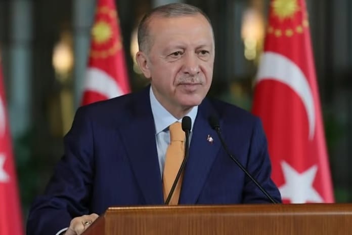 Türkiye'nin diplomasi trafiği Yunanistan'da gündem oldu