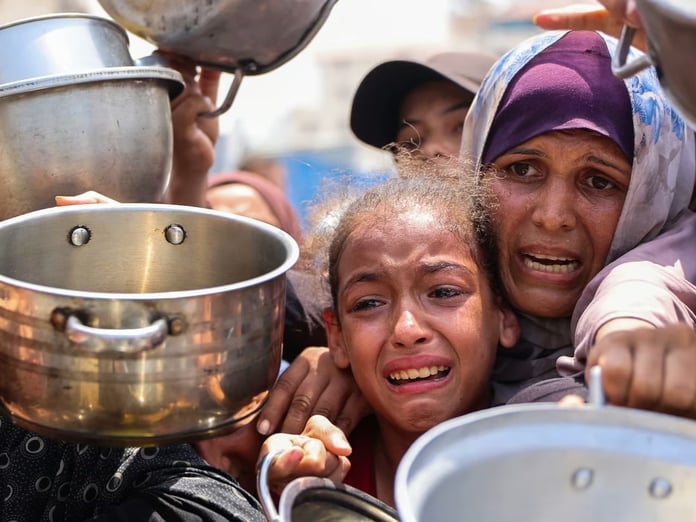 İsrail’in işgal planı ve saldırıları Gazze’de sağlık sistemini çöküşün eşiğine getirdi