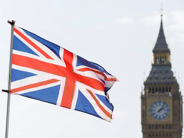 İngiltere'de milyonlarca Müslüman sınır dışı edilebilir