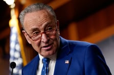 Schumer ICE operasyonlarının toplulukları terörize ettiğini savundu