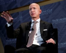 Jeff Bezos uzaya binlerce uydudan oluşan yeni bir iletişim ağı kuruyor