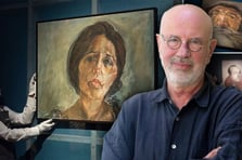 Suriye'li sanatçının eserleri Londra'da sergileniyor