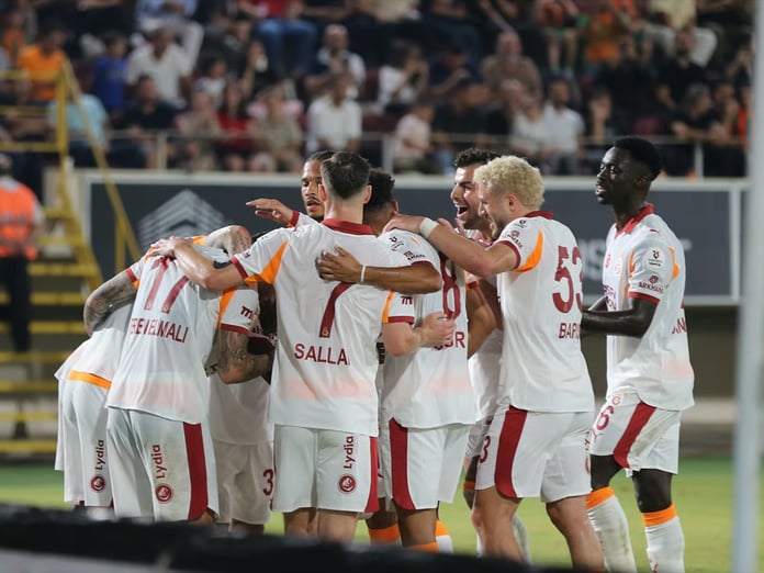 Icardi attı, Uğurcan kurtardı: Galatasaray zorlu Alanya deplasmanından lider döndü