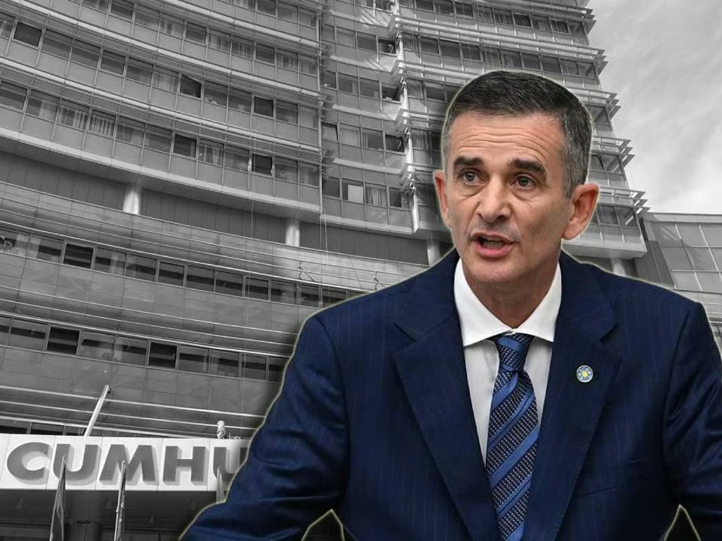 CHP'de kaos sürüyor! İki ihraç, bir istifa: Ümit Dikbayır duyurdu 