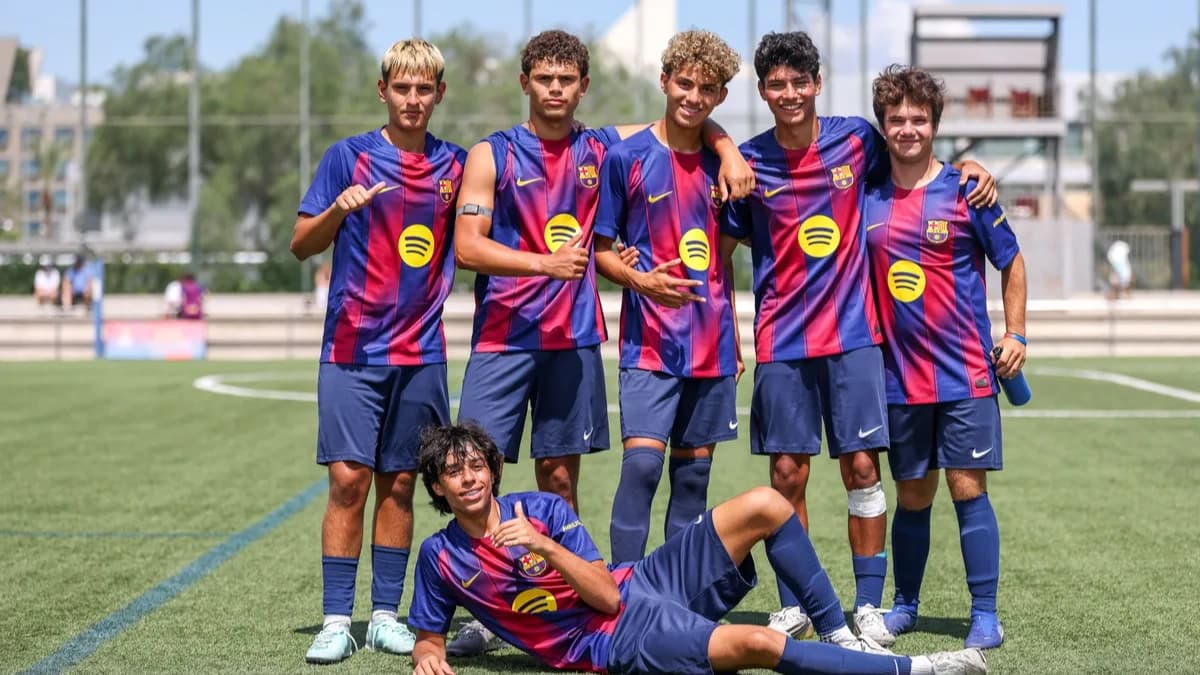 Barcelona GKRY'nin baskılarıyla KKTC kampını iptal etti