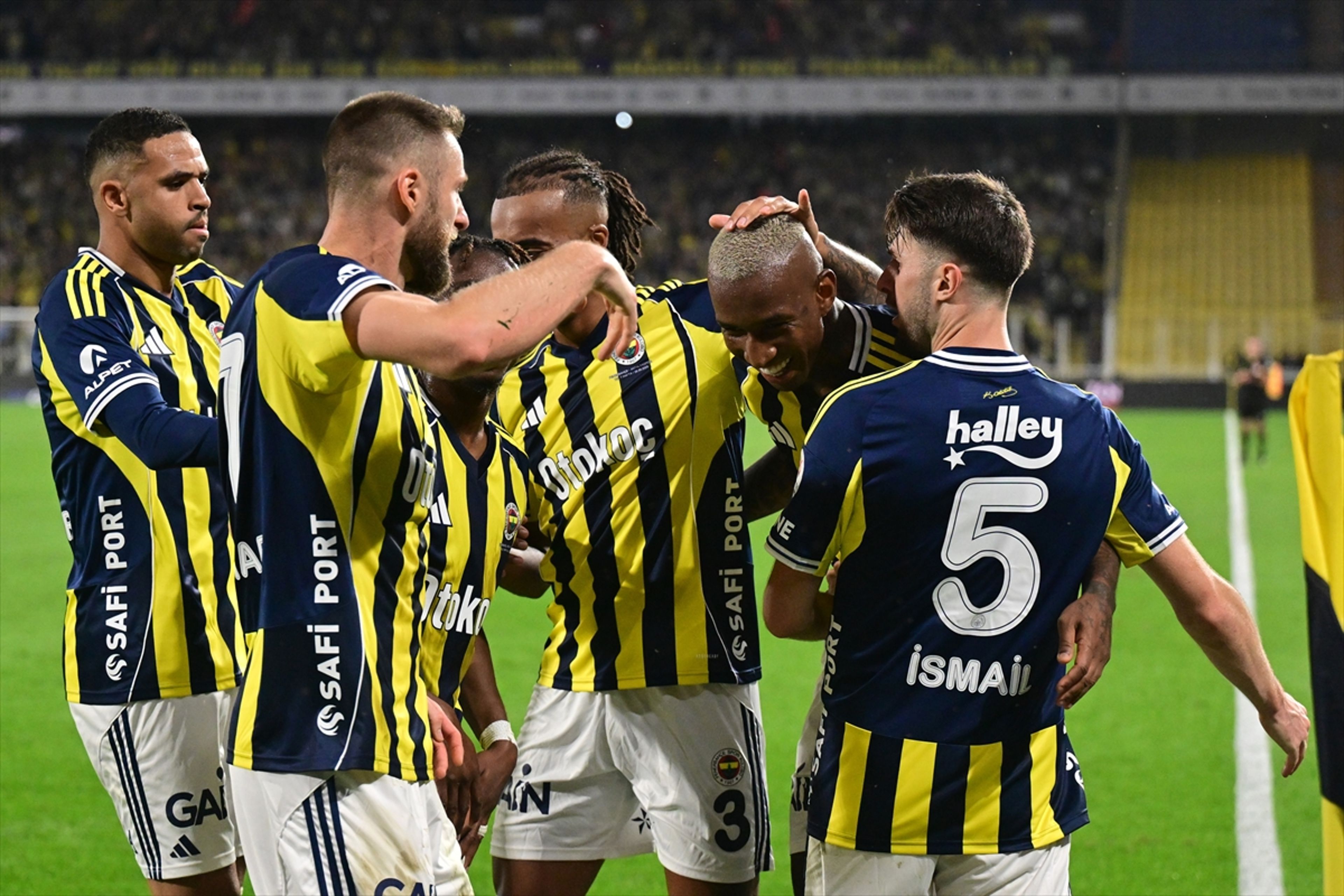 UEFA Avrupa Ligi'nde etkili performans