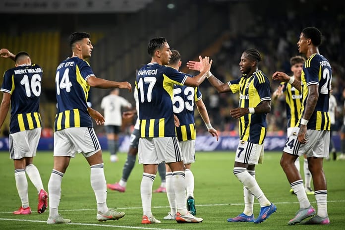 Fenerbahçe, yeni sezona hazır: Sarı lacivertliler Jose Mourinho yönetiminde sezon öncesi son testini geçti