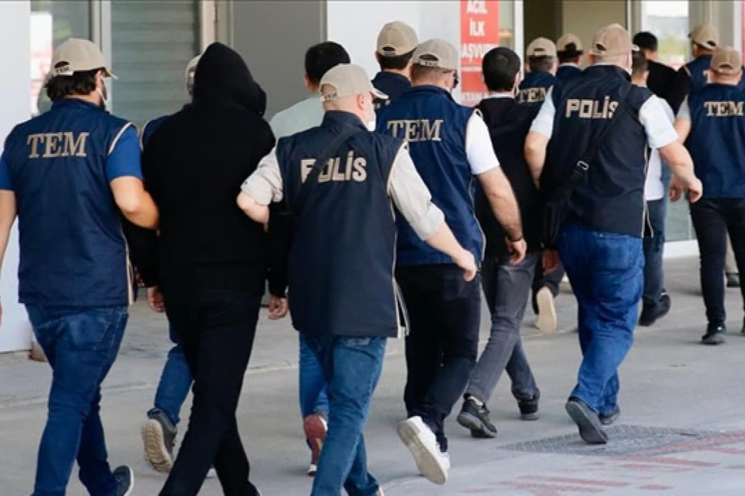FETÖ Dışişleri yapılanmasına operasyon