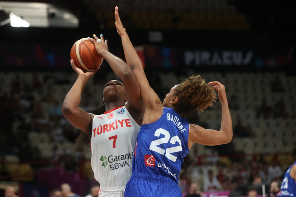 Potanın Perileri EuroBasket'e mağlubiyetle başladı
