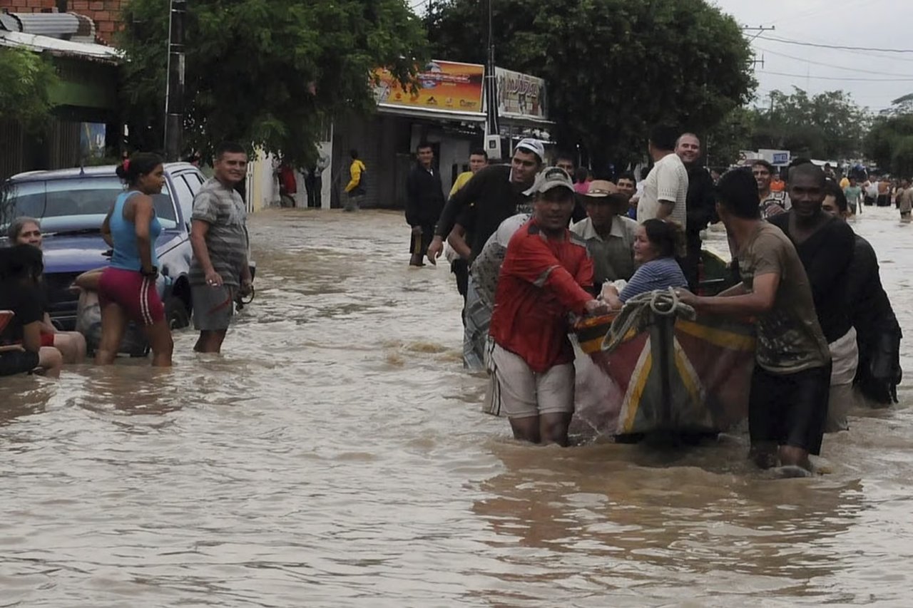 Kolombiya'da sel felaketi: 14 ölü