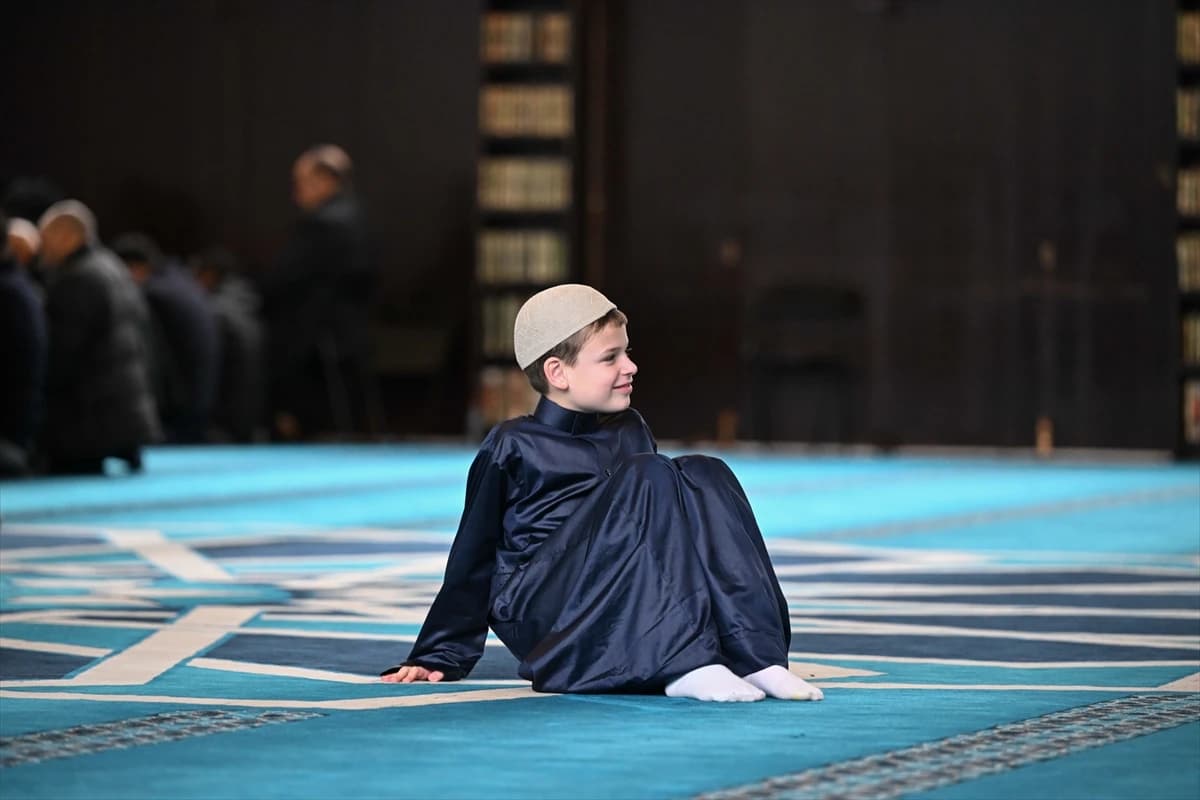 İngiltere'de İslam düşmanlığına yanıt çocuk kalbinden geldi