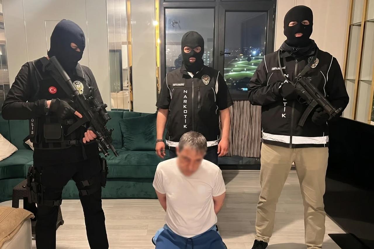 Hollandalı uyuşturucu baronu Türkiye'den iade edildi