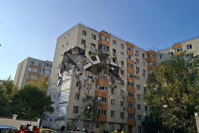 Bükreş'teki bir apartman dairesinde patlama meydana geldi