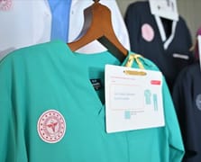 Sağlık çalışanlarının kıyafetlerinde yeni dönem: Zorunluluk tarihi belli oldu 