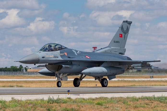 Karadeniz’den yaklaşan İHA F-16’lar tarafından düşürüldü: MSB süreci detaylarıyla açıkladı