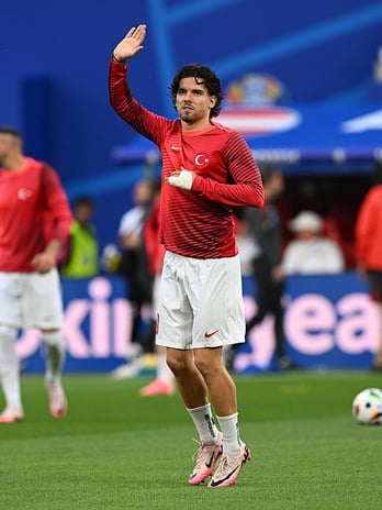 Ferdi Kadıoğlu'na mesaj