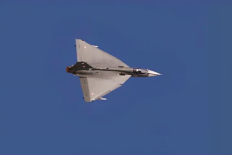 Hindistan: Tejas’ta uçuş durdurma yok