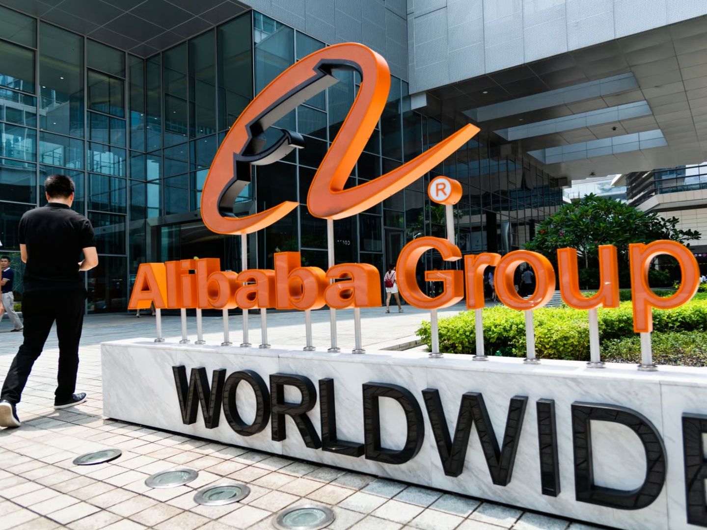 Çin'den misilleme tehdidi: ABD Alibaba ve BYD'yi "askeri şirketler" listesine aldı