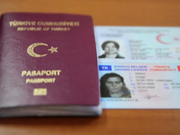 Değerli kağıtların 2026 ücretleri belli oldu: Pasaport ve ehliyet ücretleri arttı