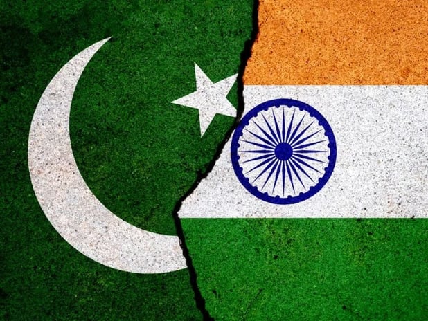Pakistan Hindistan'ı uyardı: Suyu keserseniz savaş çıkar